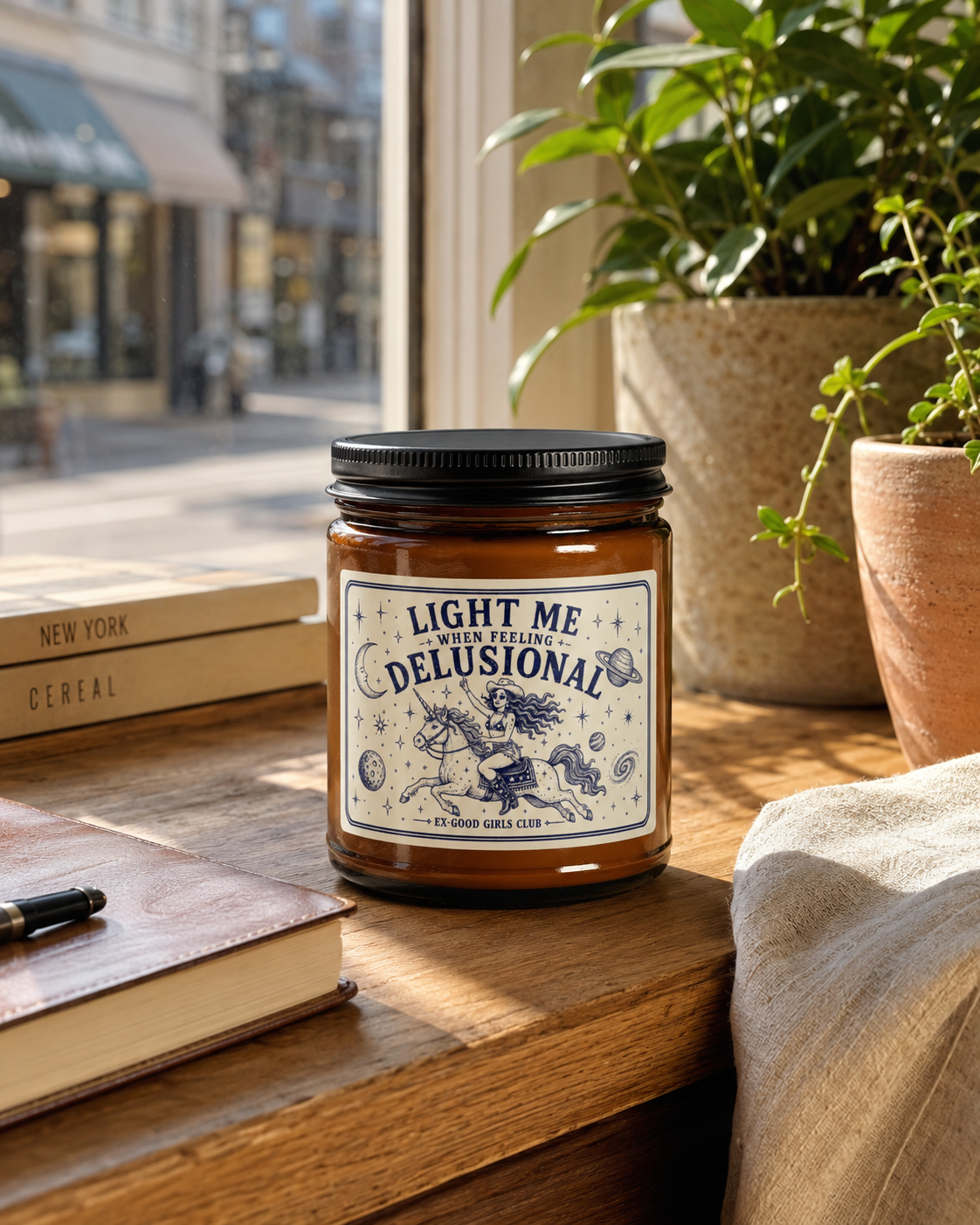Light Me When Feeling Delusional Cream/Navy